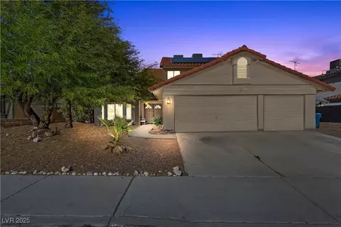 8912 Dio Guardi Dr, Las Vegas, NV 89117