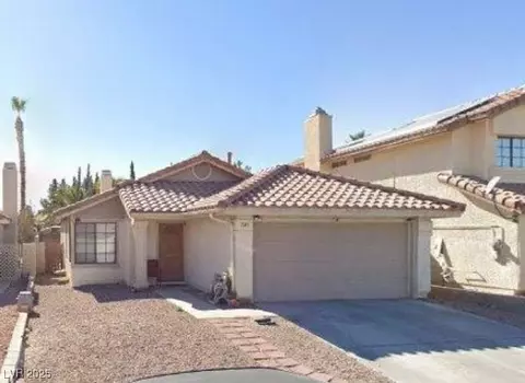 7643 Kalmalii Ave, Las Vegas, NV 89147