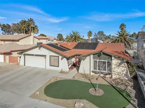 5200 Valley Glen St, Las Vegas, NV 89119