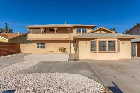 2232 Valley Dr, Las Vegas, NV 89108