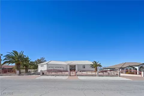 736 N Kiel St, Henderson, NV 89015
