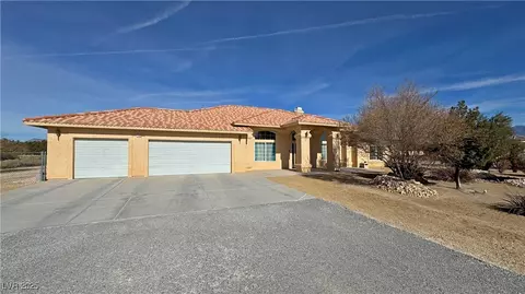 720 Florida St, Pahrump, NV 89048