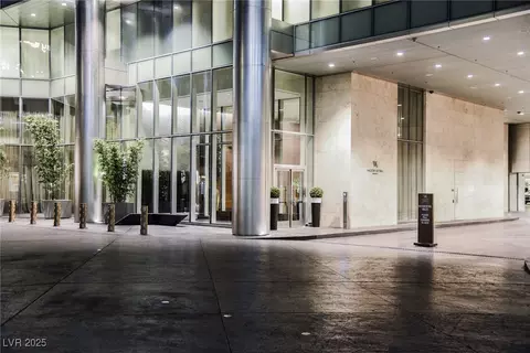 3750 Las Vegas Blvd #2408, Las Vegas, NV 89158
