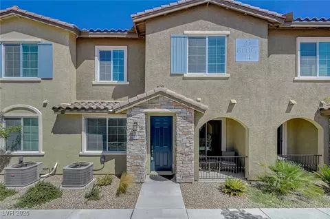 25 Barbara Ln #67, Las Vegas, NV 89183