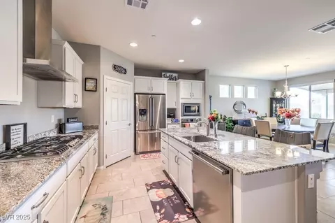 Kitchen - 1859 Hatfields Ct, Henderson, NV 89044 photo 3 of 4