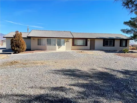 1681 Appaloosa Ln, Pahrump, NV 89060