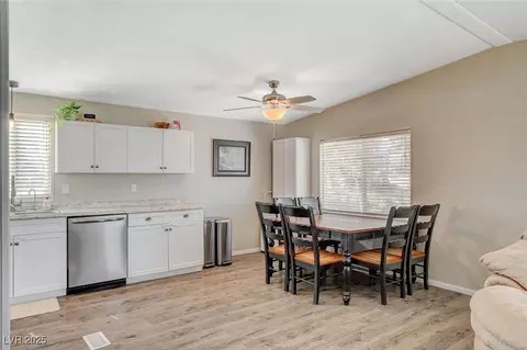 425 Bonelli Ave, Overton, NV 89040 photo 3