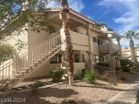 924 Falconhead Ln #102, Las Vegas, NV 89128