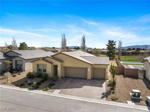 5467 Eleganza Ave, Pahrump, NV 89061