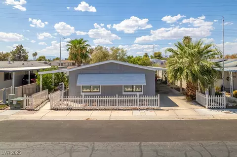 3143 La Barca Ln, Las Vegas, NV 89122