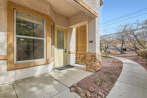 201 Kaelyn St #4, Boulder City, NV 89005