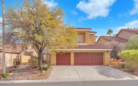 1912 Sierra Oaks Ln, Las Vegas, NV 89134