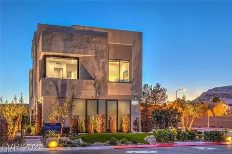 4077 Heron Fairway Dr, Las Vegas, NV 89141