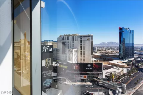 3722 Las Vegas Blvd #2204, Las Vegas, NV 89158