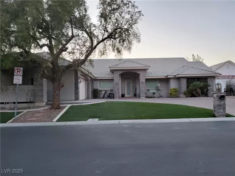 4739 Laurel Canyon St, Las Vegas, NV 89129