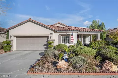 2804 Gallant Hills Dr, Las Vegas, NV 89135