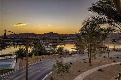 15 Via Mantova #303, Henderson, NV 89011