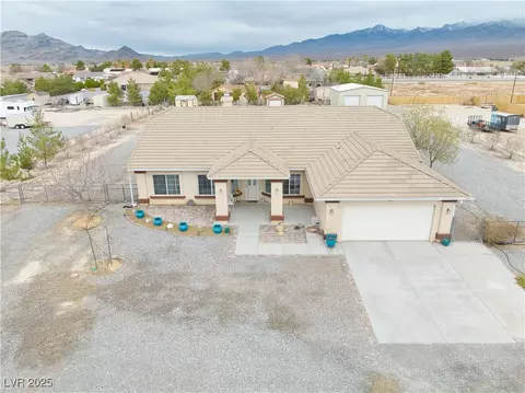 620 W Leffner Dr, Pahrump, NV 89060