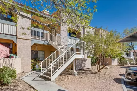5166 S Jones Blvd #202, Las Vegas, NV 89118