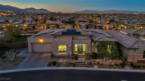 10086 Amethyst Hills St, Las Vegas, NV 89148
