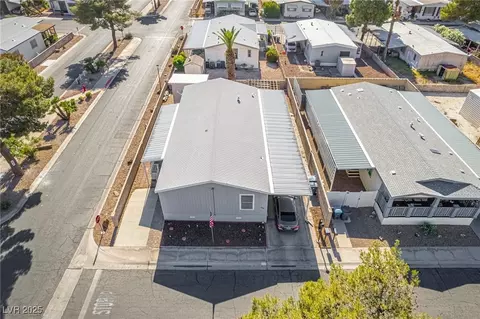 3579 Lost Hills Dr, Las Vegas, NV 89122