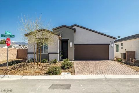 4743 S Sungold St, Pahrump, NV 89061