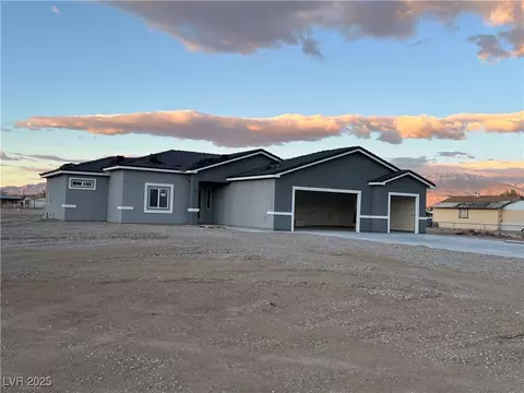 2530 S Tecumseh Ave, Pahrump, NV 89048