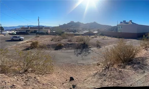103 Pyramid Ln, Boulder City, NV 89005