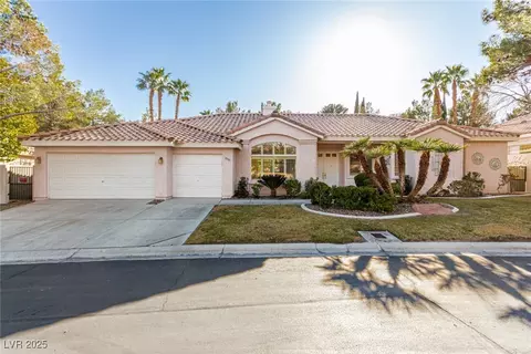 8961 Rivers Edge Dr, Las Vegas, NV 89117