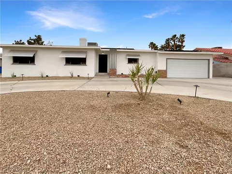810 Kenny Way, Las Vegas, NV 89107