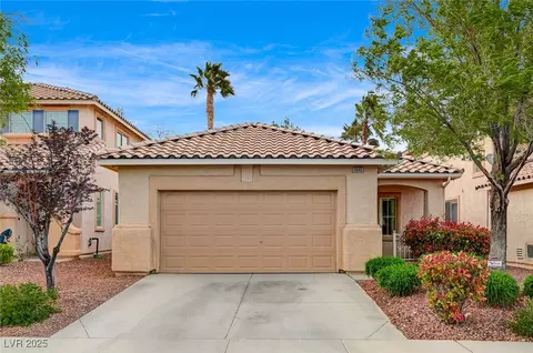 11040 Napa Ridge Dr, Las Vegas, NV 89144