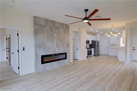 3320 Herring Gull Ln, North Las Vegas, NV 89084