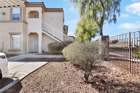 3400 Cabana Dr #2103, Las Vegas, NV 89122
