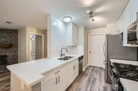 2200 S Fort Apache Rd #2153, Las Vegas, NV 89117