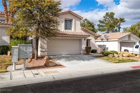8112 Broken Spur Ln, Las Vegas, NV 89131