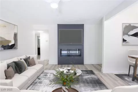 1405 Vegas Valley Dr #247, Las Vegas, NV 89169