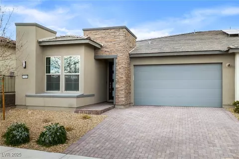 9568 Bloodstone Ln, Las Vegas, NV 89143
