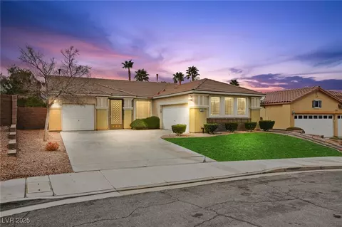 2295 Aria Dr, Henderson, NV 89052