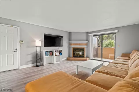 2451 N Rainbow Blvd #2067, Las Vegas, NV 89108