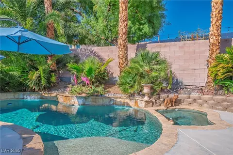 1516 Barrington Oaks St, North Las Vegas, NV 89084