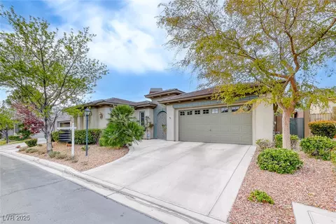 10479 Garden Light Dr, Las Vegas, NV 89135