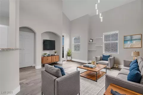 3975 N Hualapai Way #235, Las Vegas, NV 89129