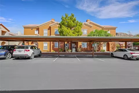 10120 Cedar Key Ave #201, Las Vegas, NV 89129