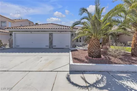 897 Cavaison Ave, Las Vegas, NV 89123