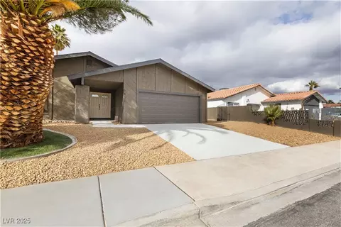5832 Arandas Ct, Las Vegas, NV 89103