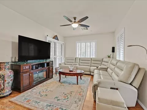 4615 Puglia Ln #201, North Las Vegas, NV 89084