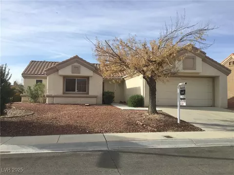 8501 Stan Crest Dr, Las Vegas, NV 89134