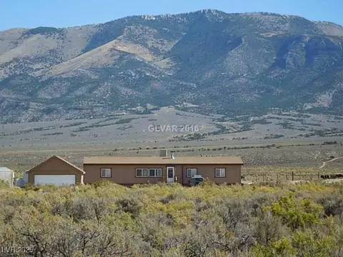 540 E 46th South St, Ely, NV 89301 photo 2