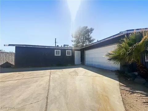 5305 Alta Dr, Las Vegas, NV 89107