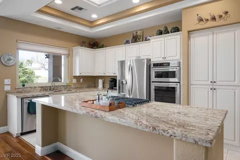 10640 Mission Lakes Ave, Las Vegas, NV 89134